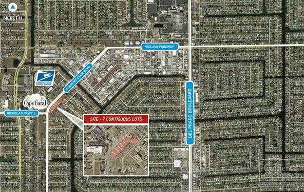 1119 Country Club Blvd, Cape Coral, FL 33990